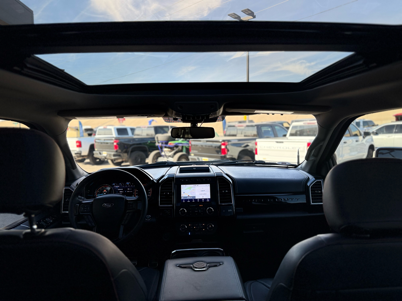 Ford Super Duty F-250 SRW Lariat 4WD Crew Cab 8' Box 2021