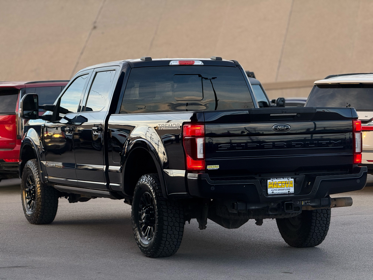 Ford Super Duty F-250 SRW Lariat 4WD Crew Cab 8' Box 2021