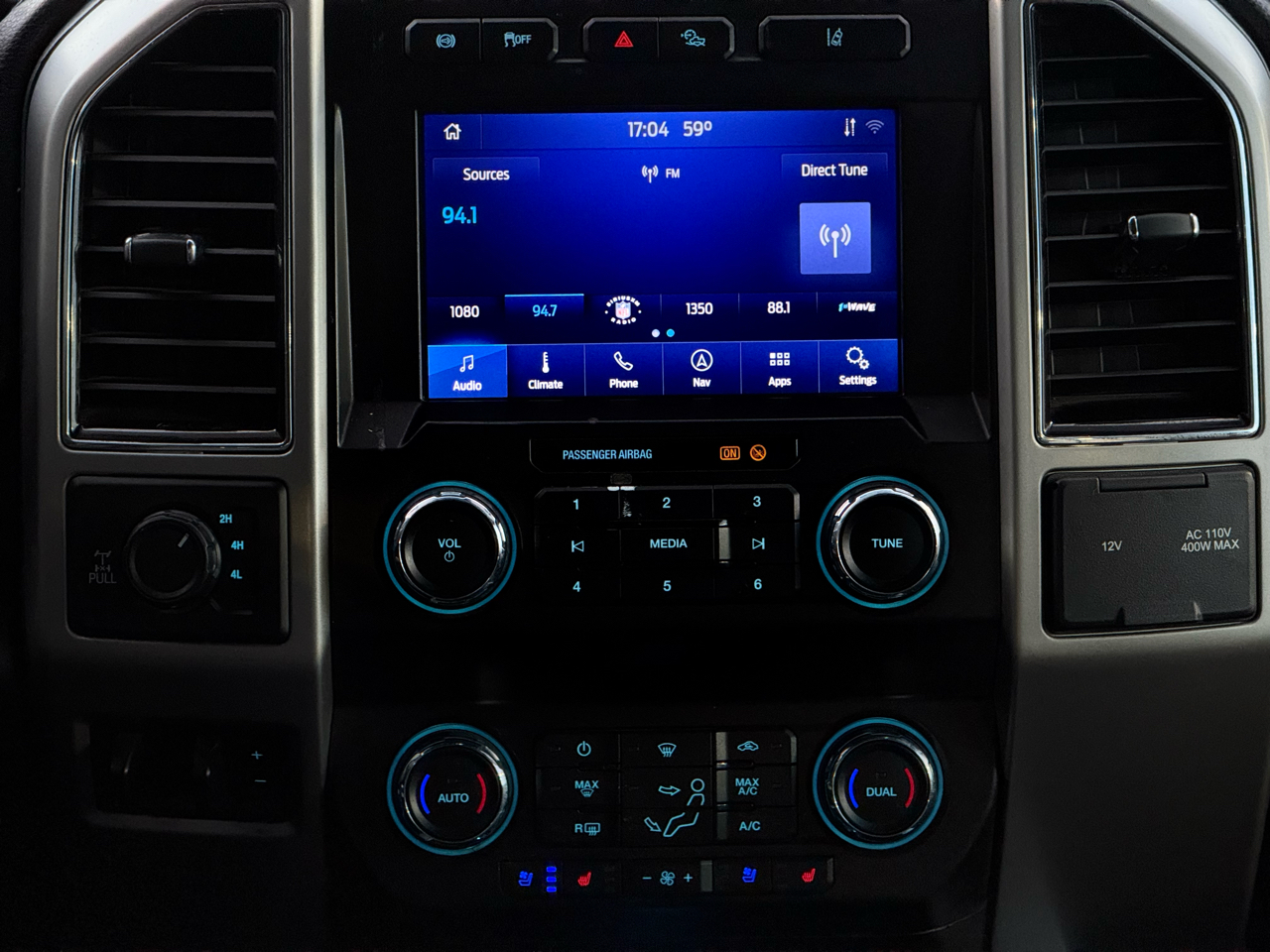 Ford Super Duty F-250 SRW Lariat 4WD Crew Cab 8' Box 2021