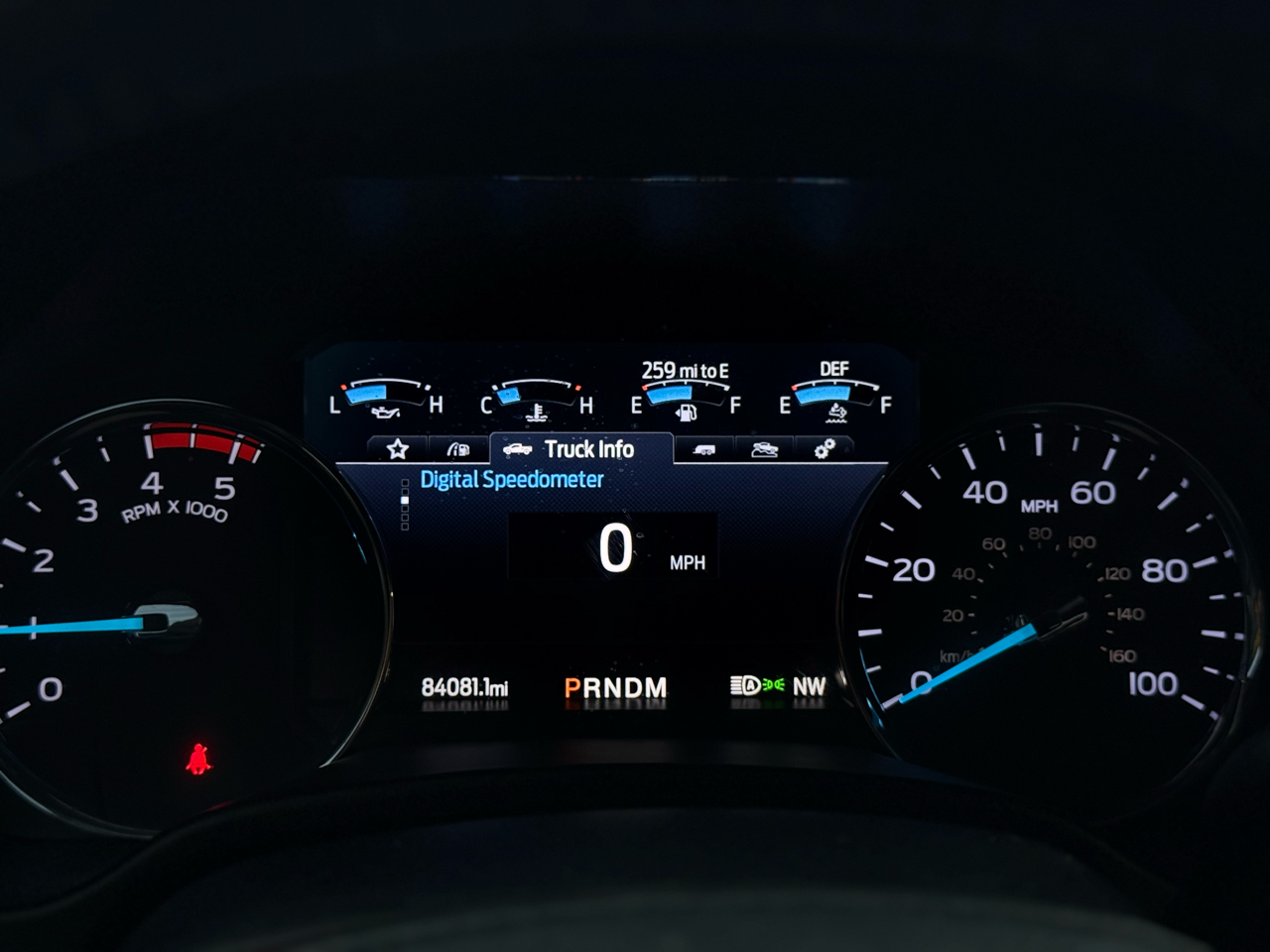 Ford Super Duty F-250 SRW Lariat 4WD Crew Cab 8' Box 2021