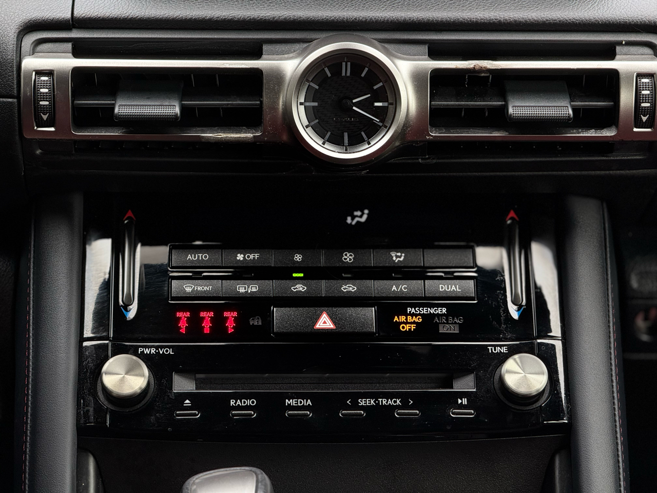 Lexus IS IS 300 AWD 2022