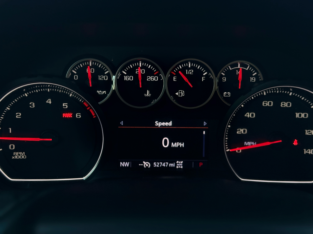 Chevrolet Tahoe 4WD 4dr Z71 2021