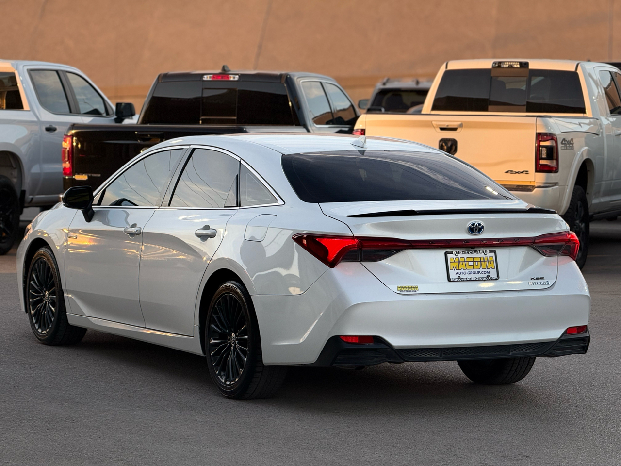 Toyota Avalon Hybrid XSE FWD (Natl) 2021