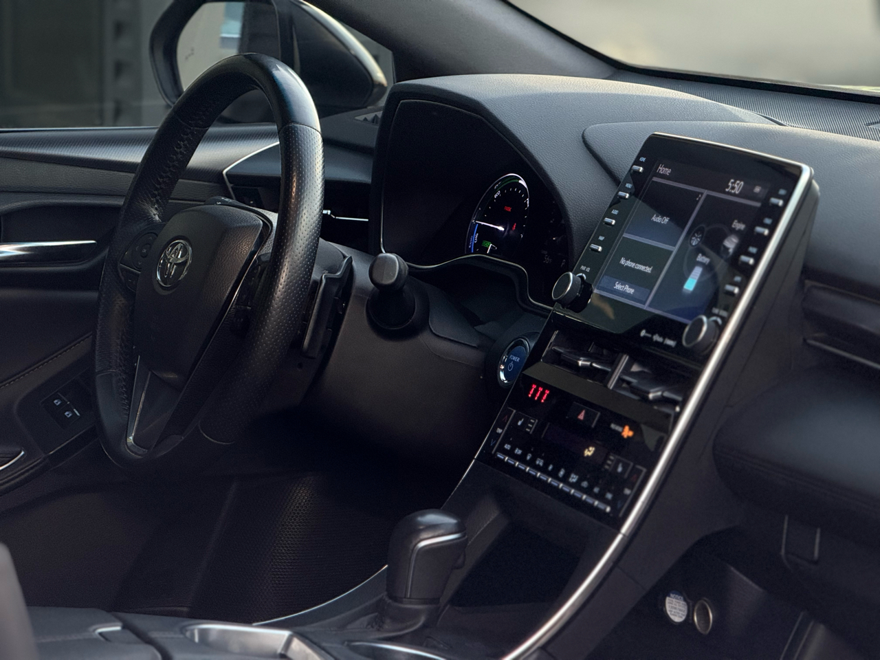 Toyota Avalon Hybrid XSE FWD (Natl) 2021