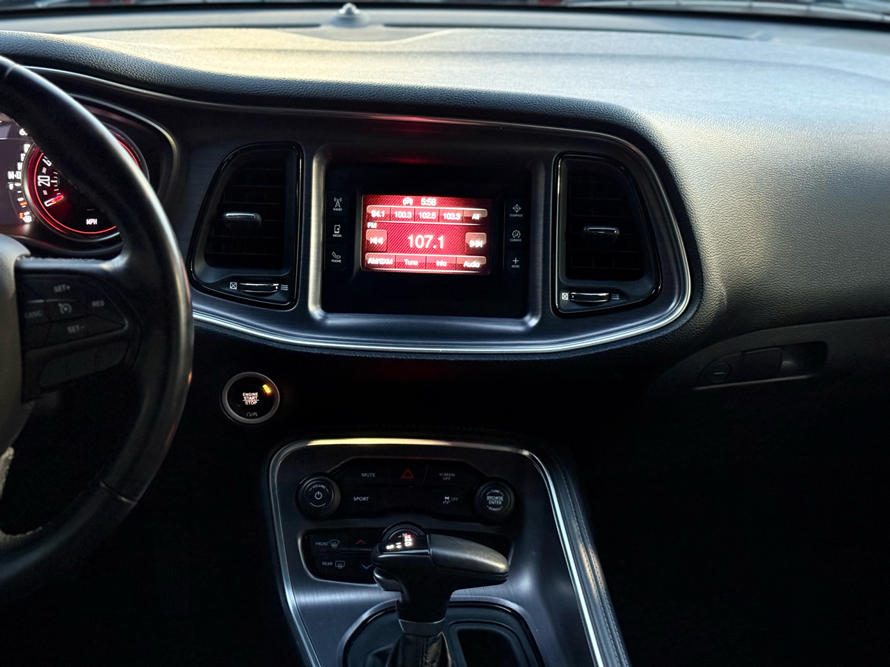 Dodge Challenger R/T Coupe 2017