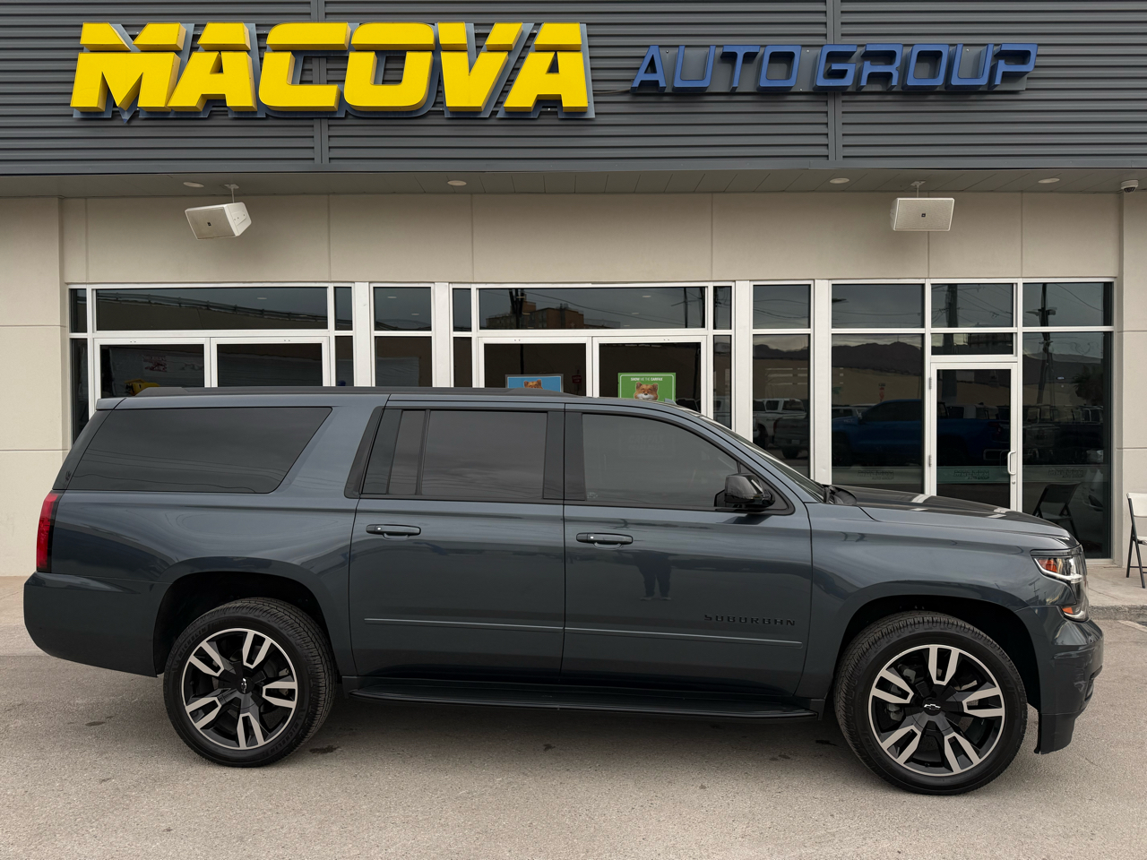 2019 Chevrolet Suburban 2WD 4dr 1500 Premier
