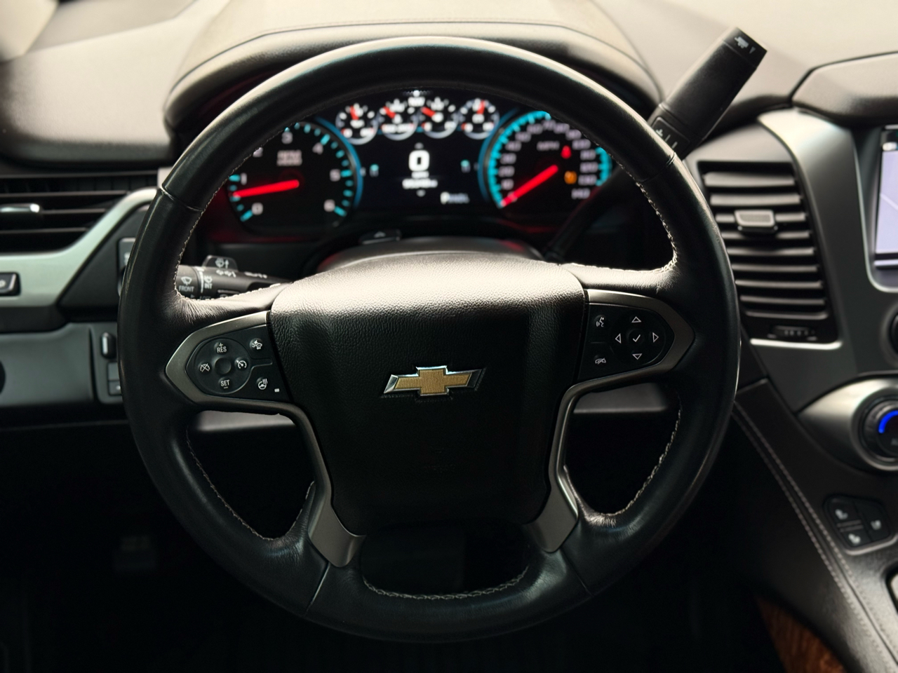 Chevrolet Suburban 2WD 4dr 1500 Premier 2019