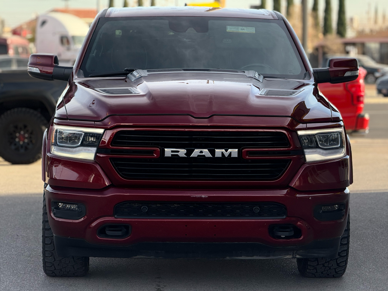 RAM 1500 Laramie 4x4 Crew Cab 5'7" Box 2022