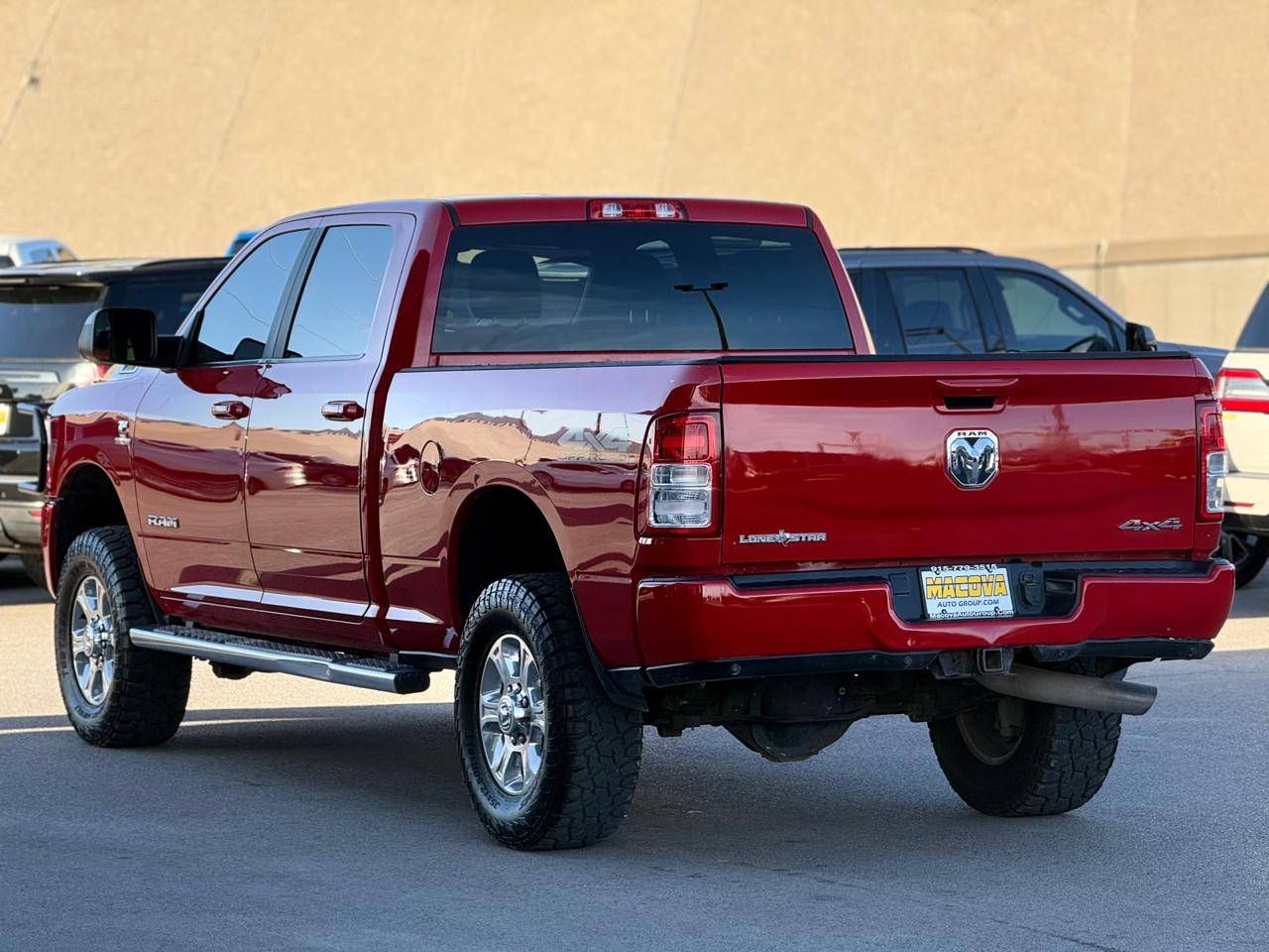 RAM 2500 Lone Star 4x4 Crew Cab 6'4" Box 2022