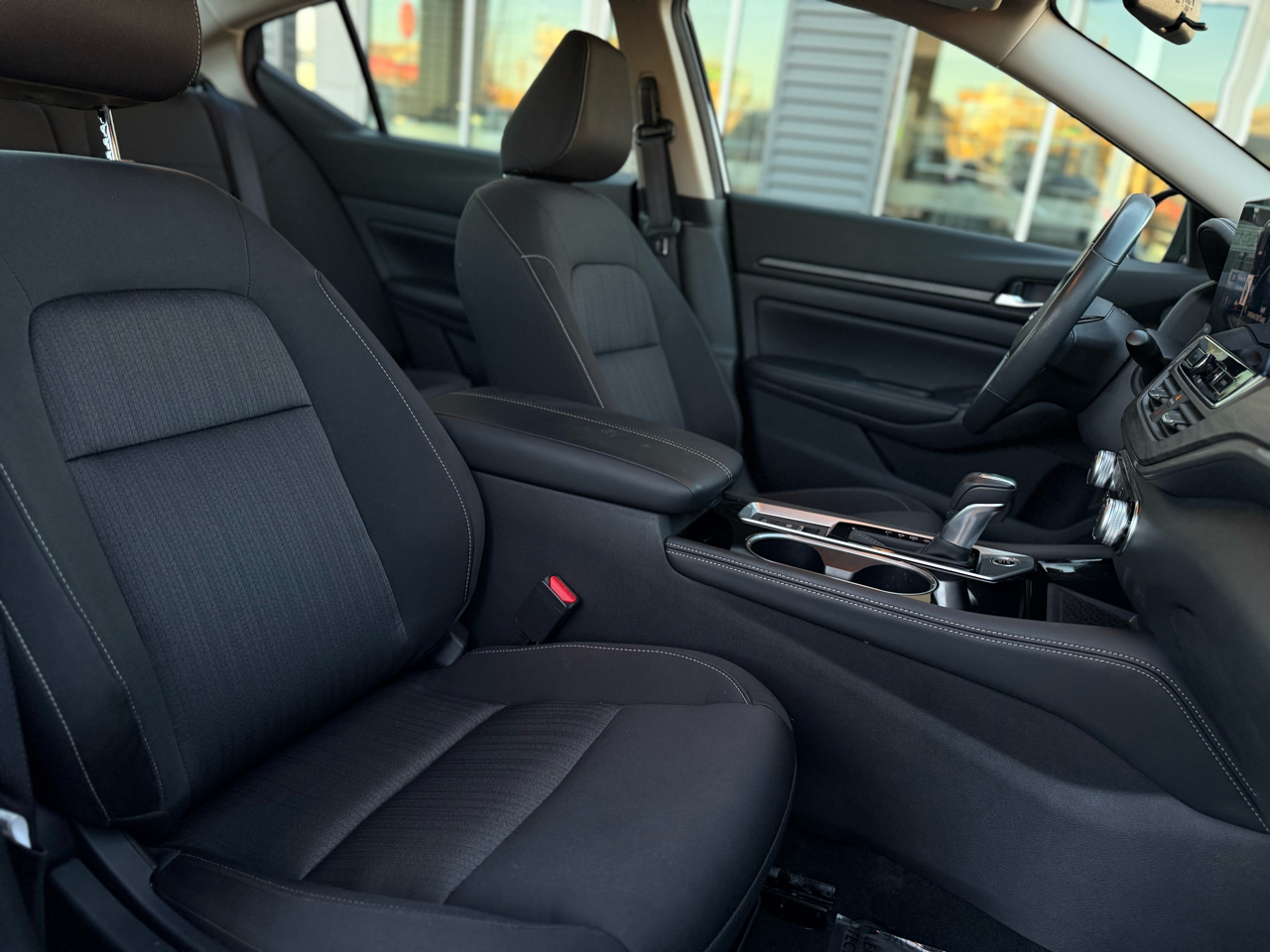 Nissan Altima 2.5 SV AWD Sedan 2024