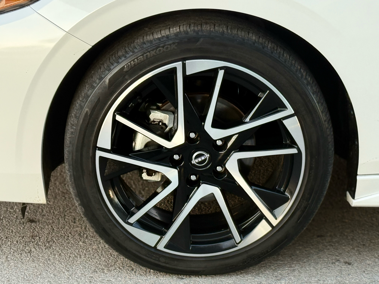 Nissan Sentra SR CVT 2024