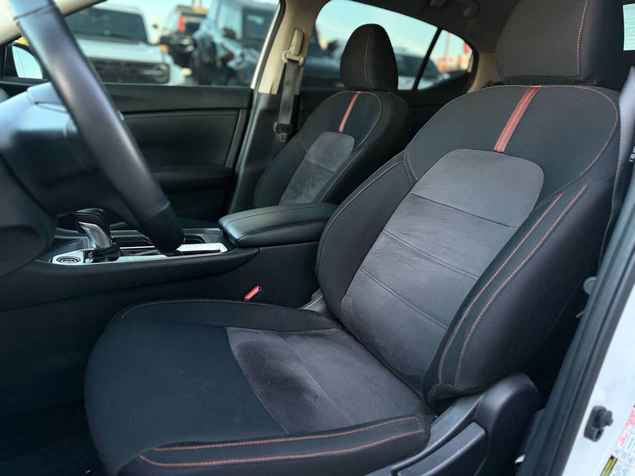 Nissan Sentra SR CVT 2024