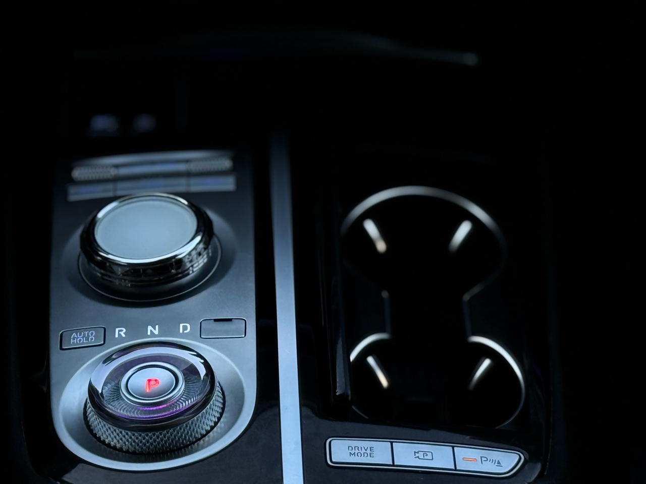 Genesis G80 2.5T AWD 2023