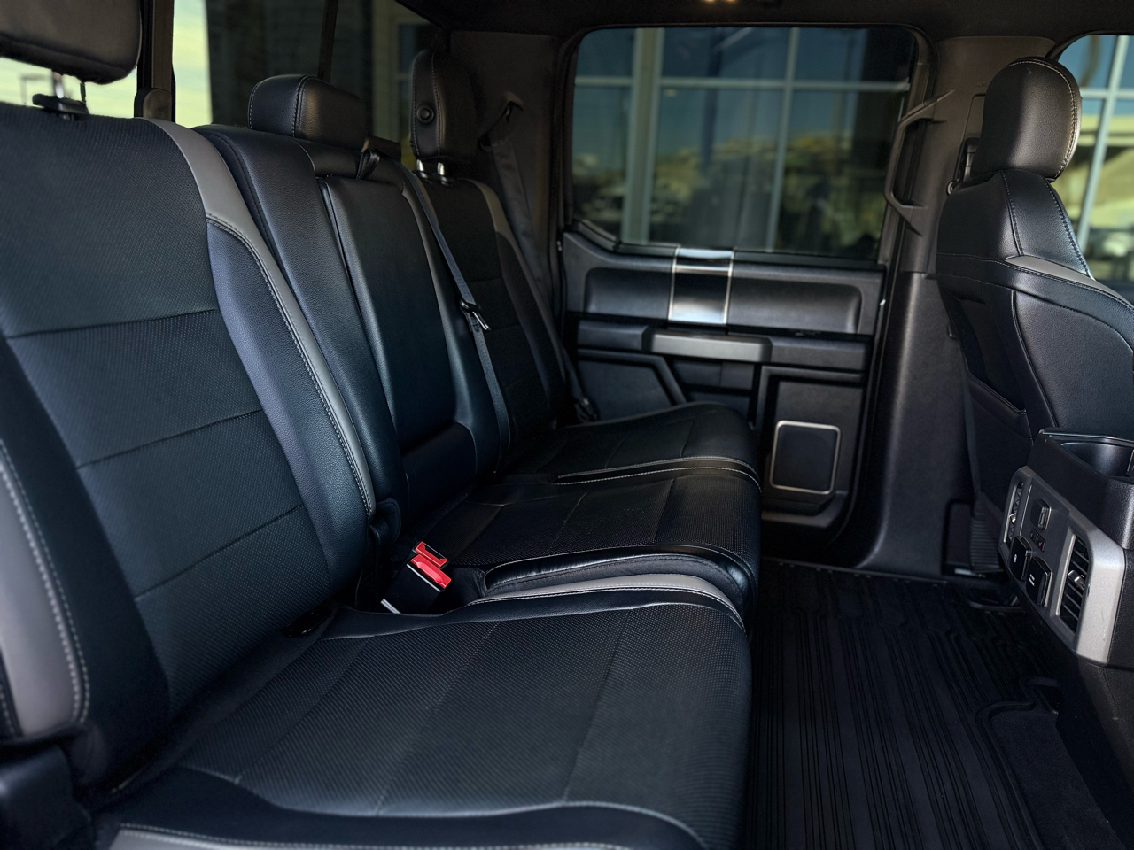 Ford F-150 Raptor 4WD SuperCrew 5.5' Box 2018