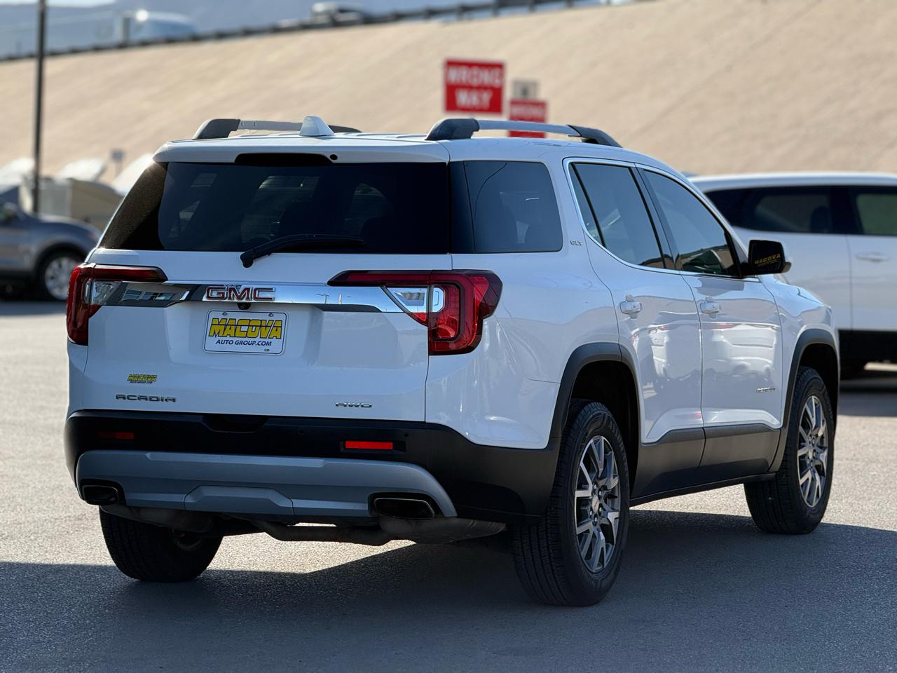 GMC Acadia AWD 4dr SLT 2020