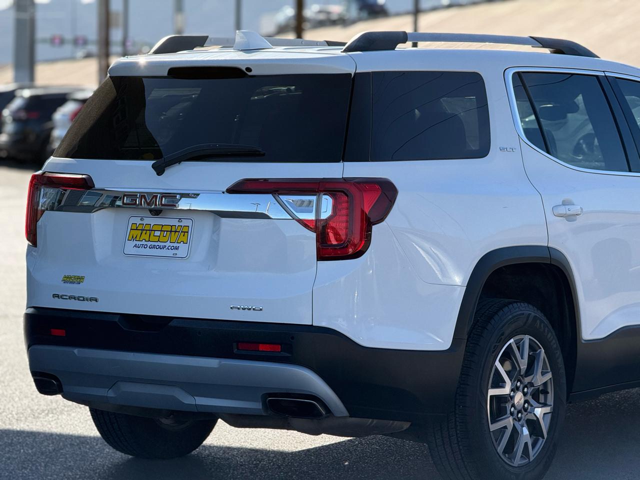 GMC Acadia AWD 4dr SLT 2020