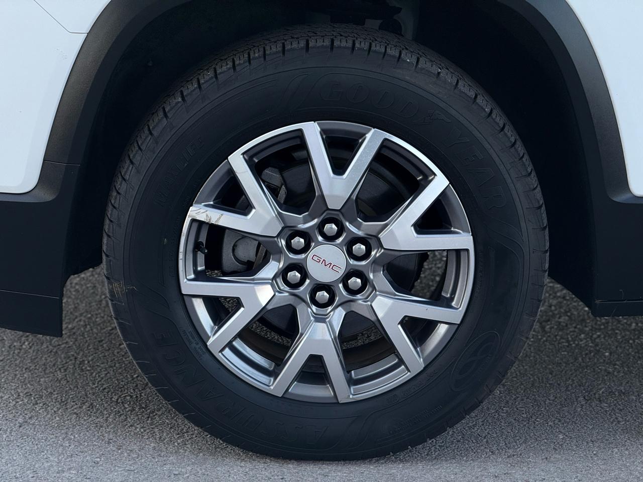 GMC Acadia AWD 4dr SLT 2020