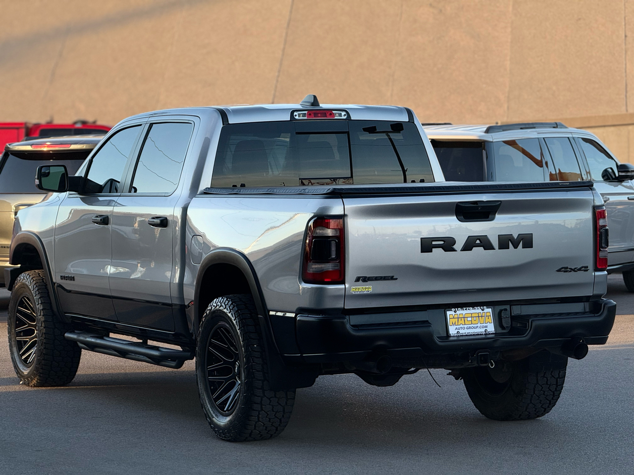 RAM 1500 Rebel 4x4 Crew Cab 5'7" Box 2022