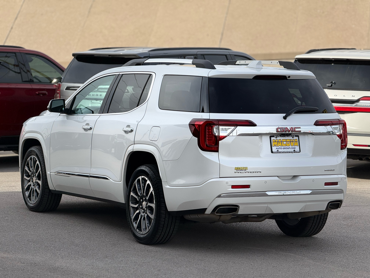 GMC Acadia AWD 4dr Denali 2020