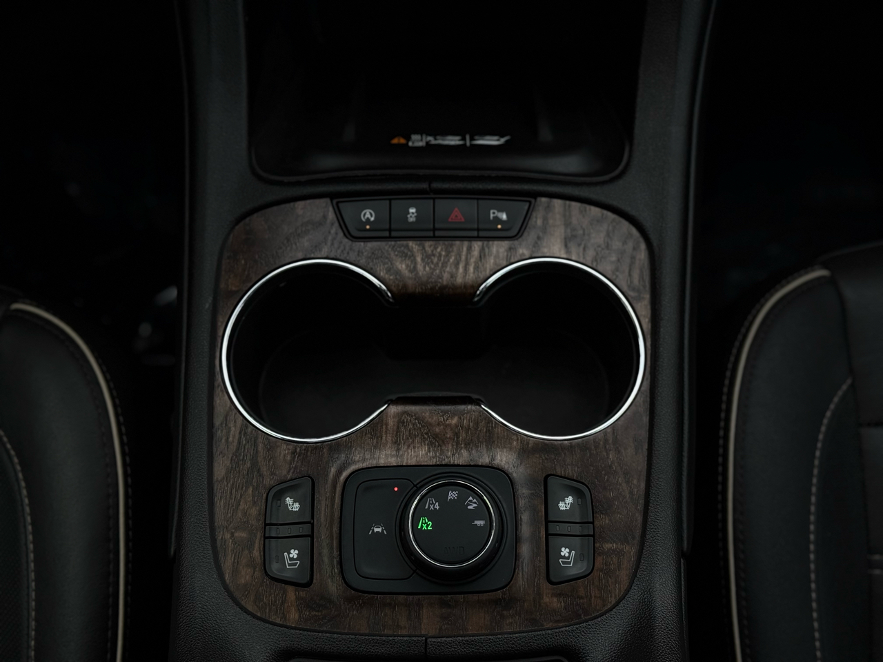 GMC Acadia AWD 4dr Denali 2020