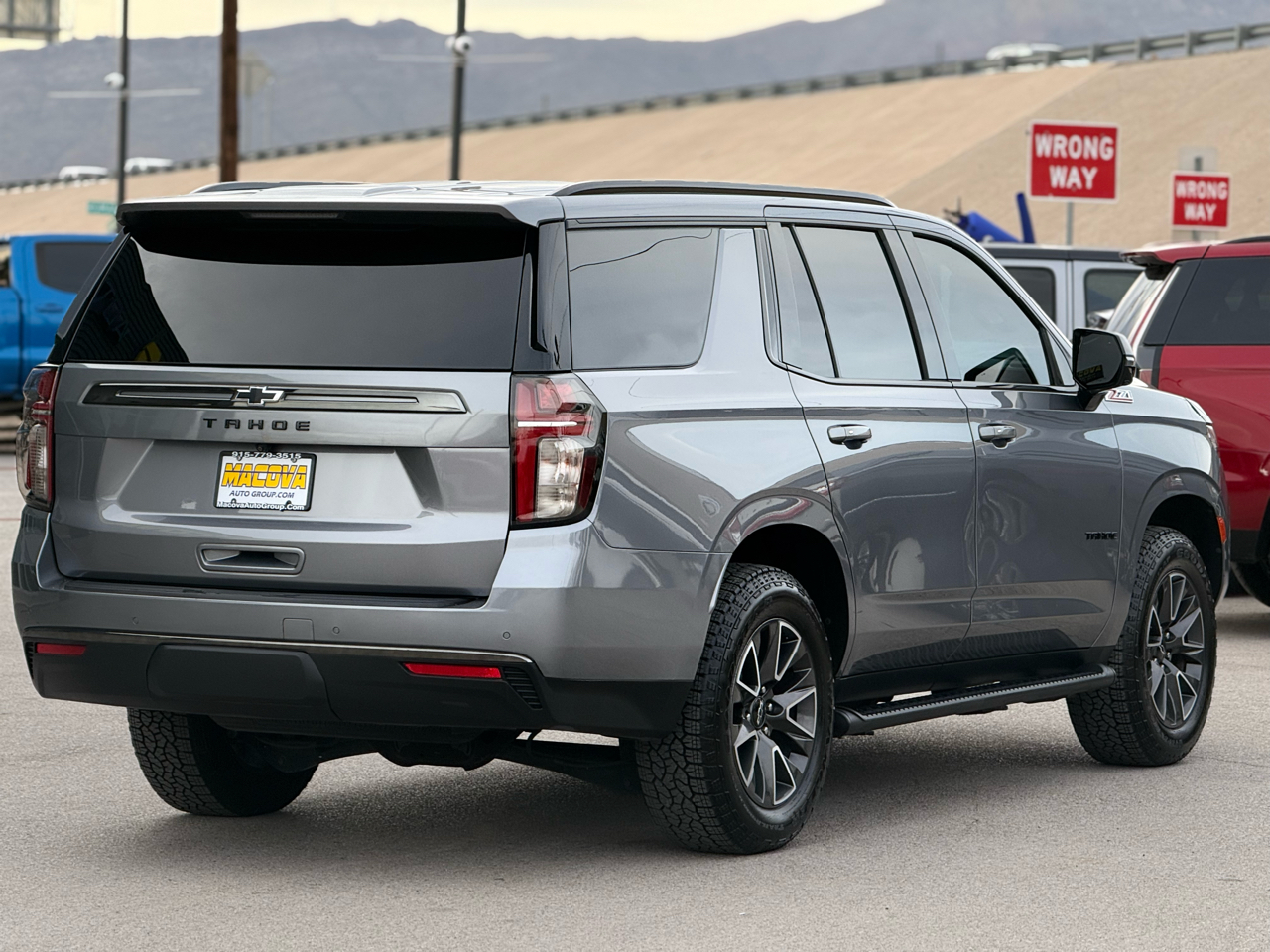 Chevrolet Tahoe 4WD 4dr Z71 2022