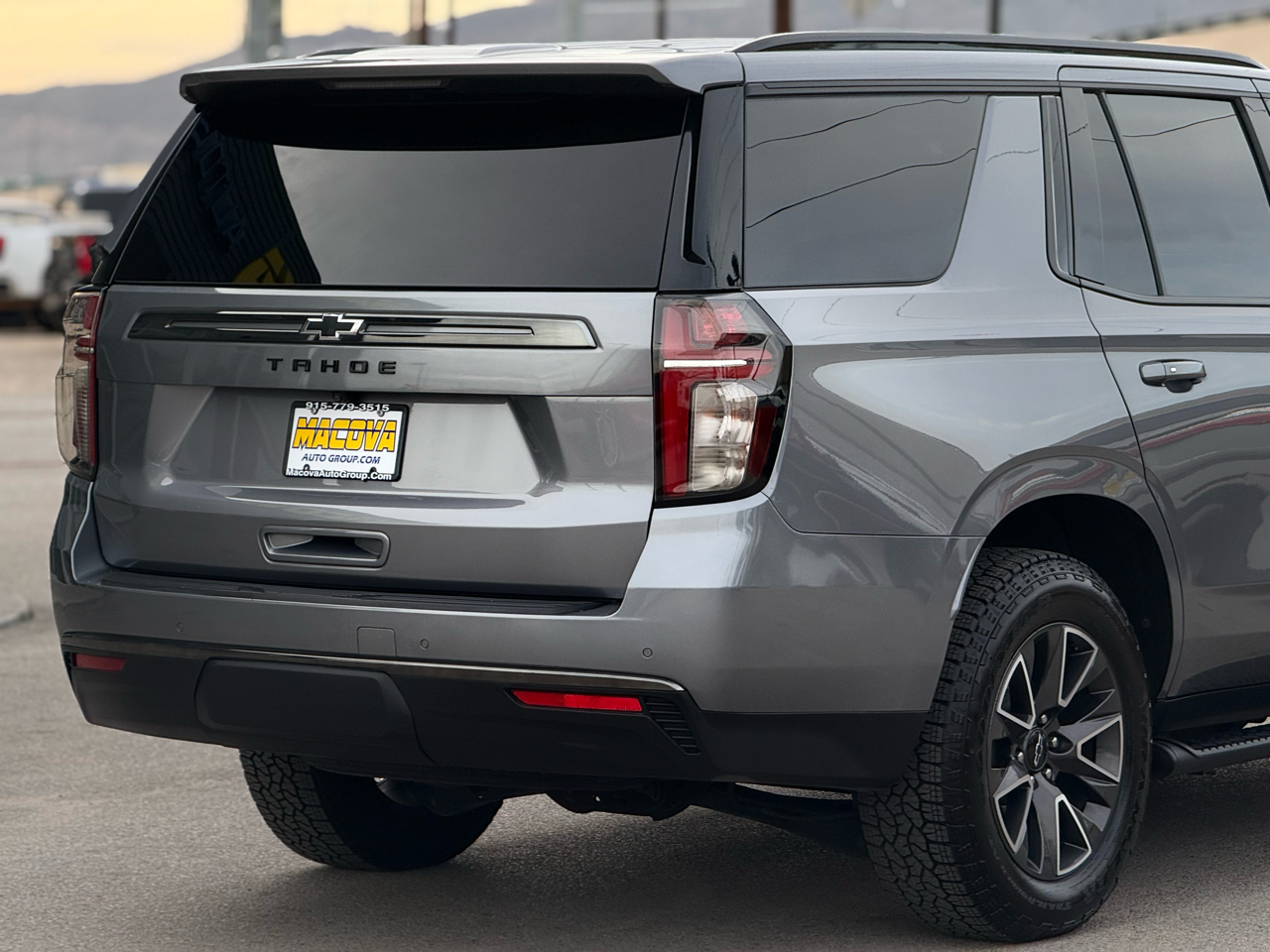 Chevrolet Tahoe 4WD 4dr Z71 2022