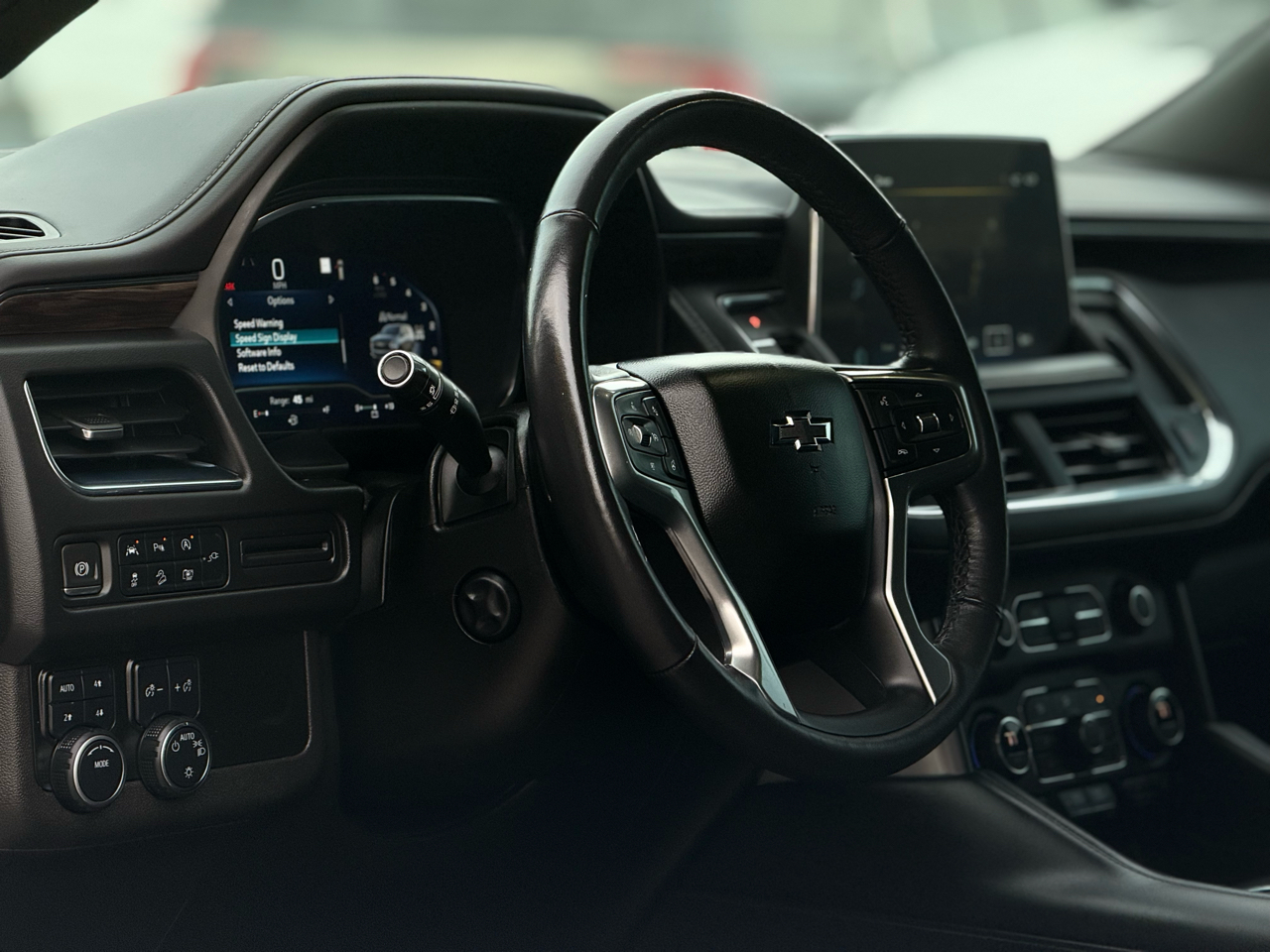 Chevrolet Tahoe 4WD 4dr Z71 2022