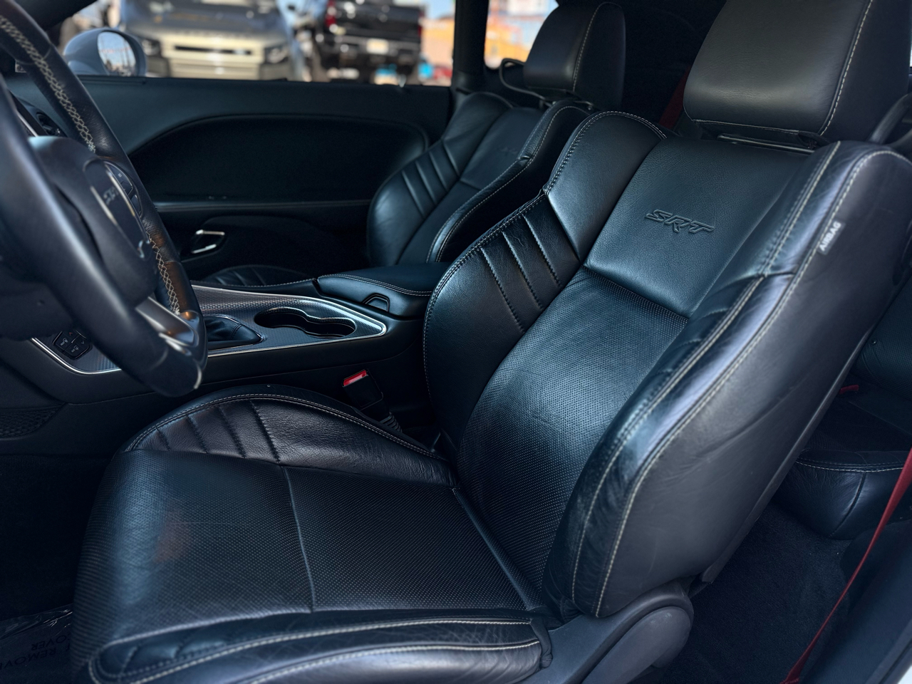 Dodge Challenger 2dr Cpe SRT Hellcat 2015