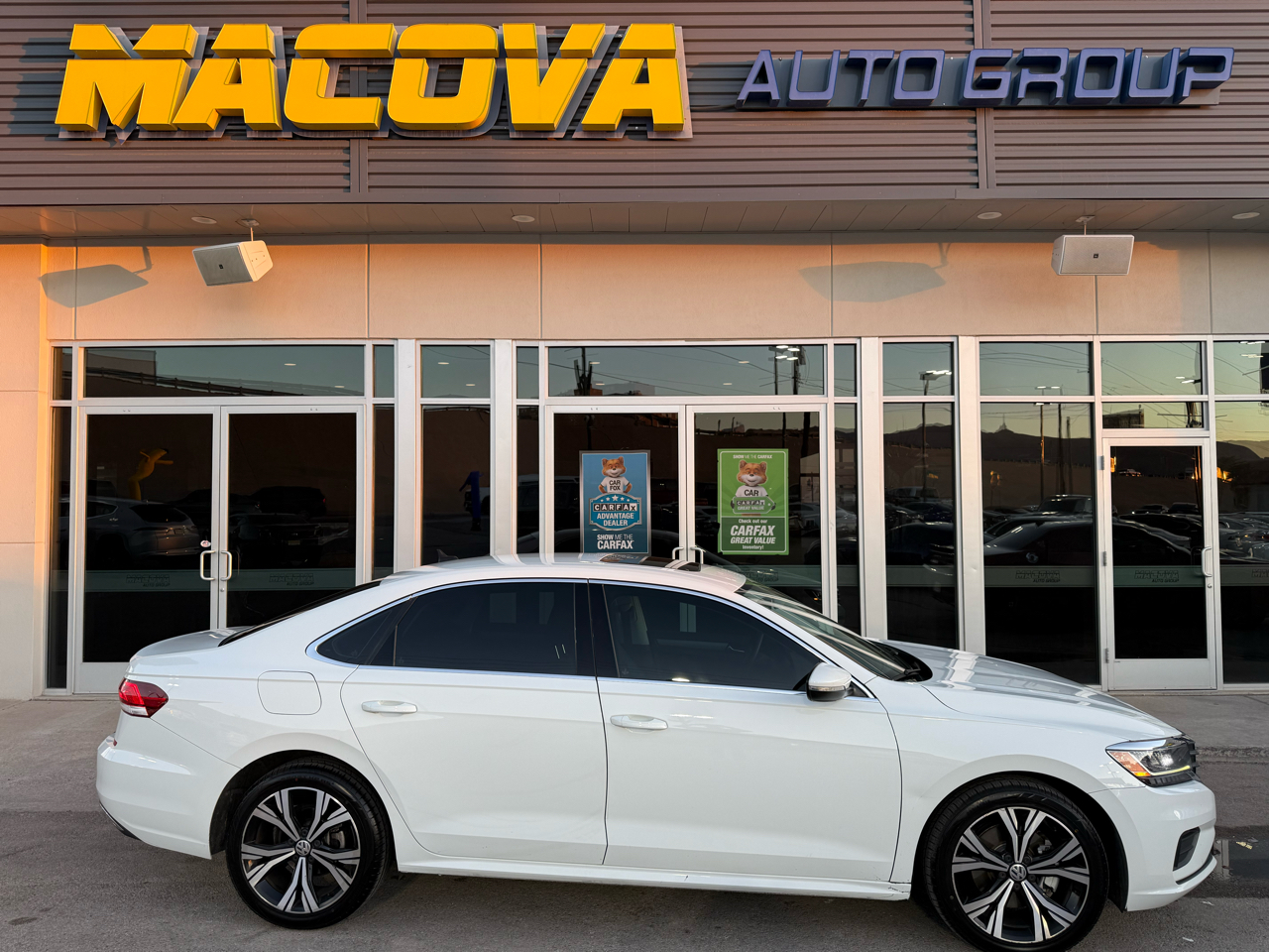 2022 Volkswagen Passat 2.0T SE Auto