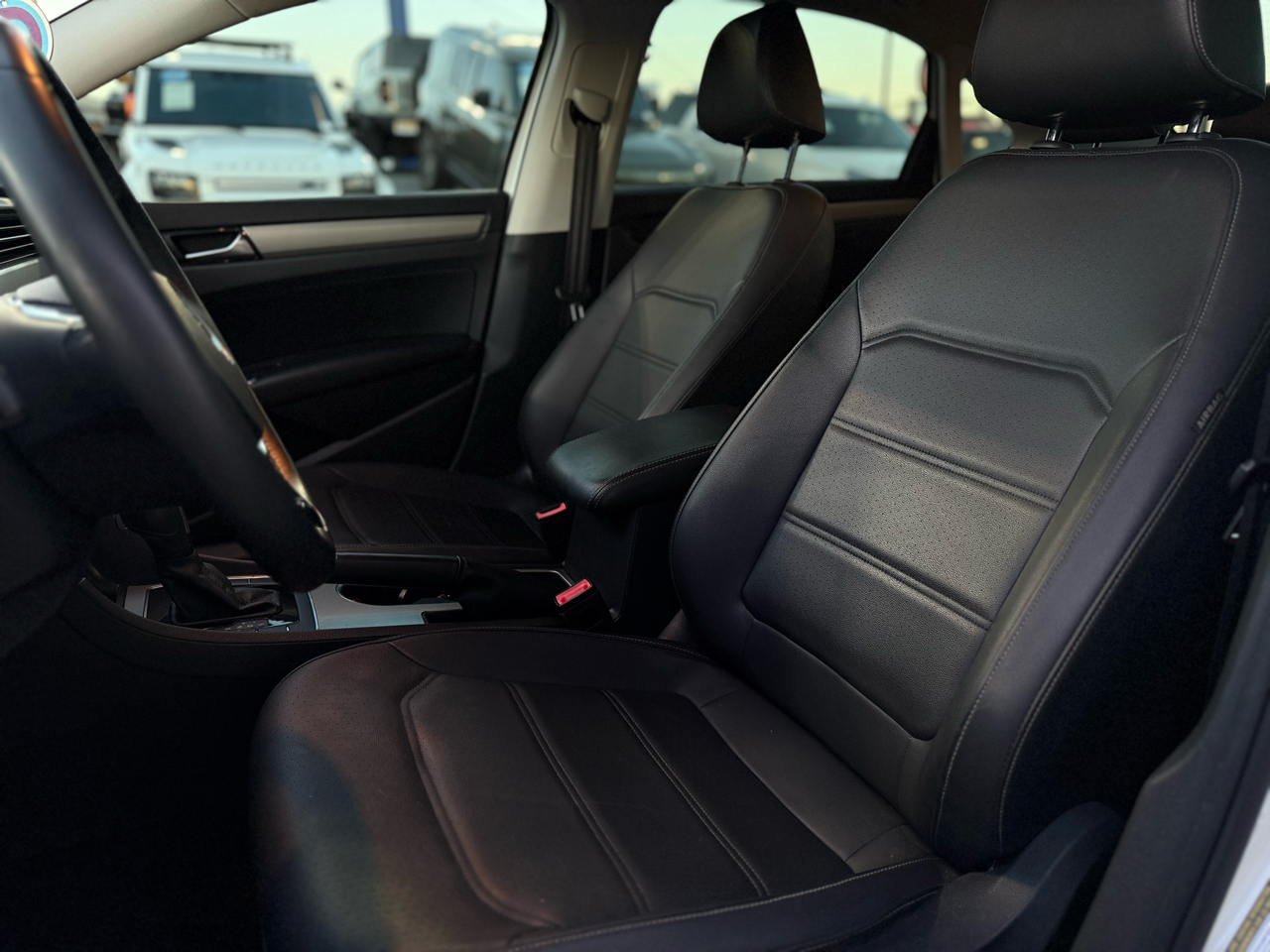 Volkswagen Passat 2.0T SE Auto 2022