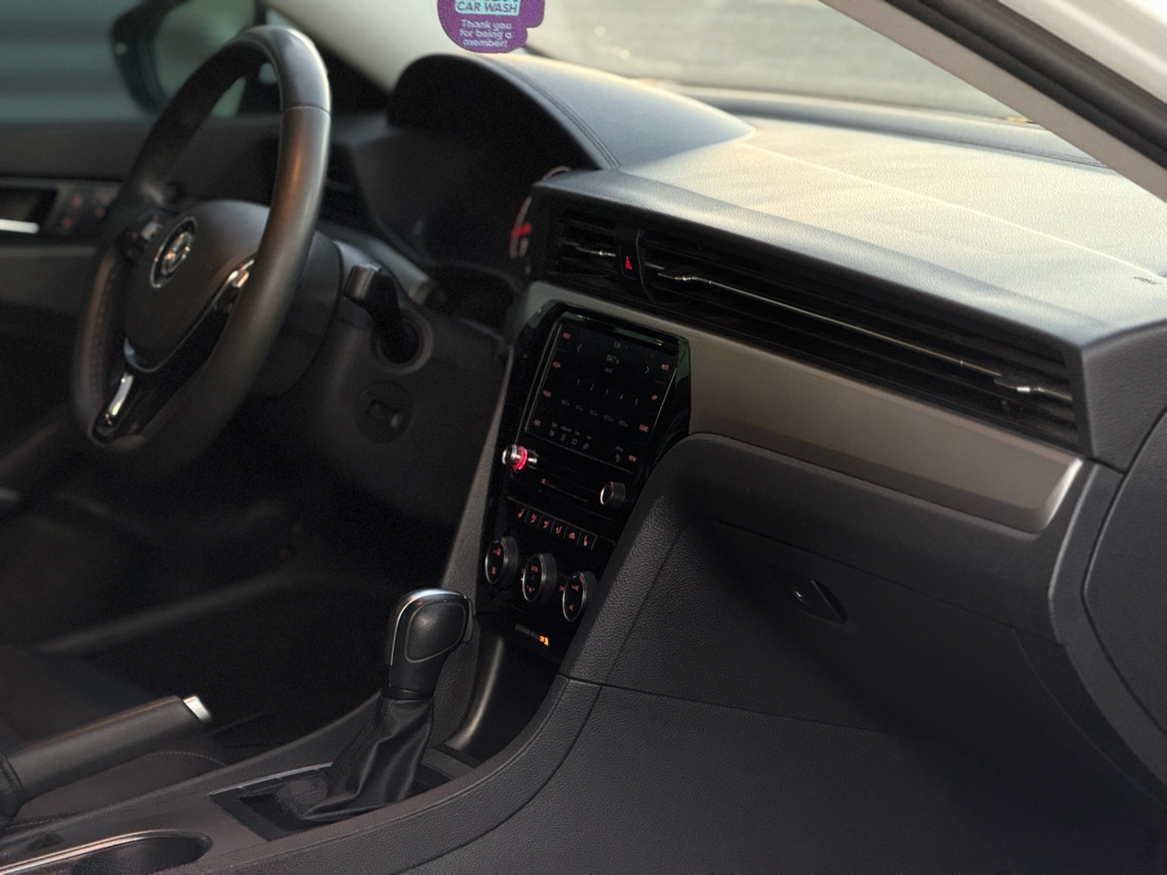 Volkswagen Passat 2.0T SE Auto 2022