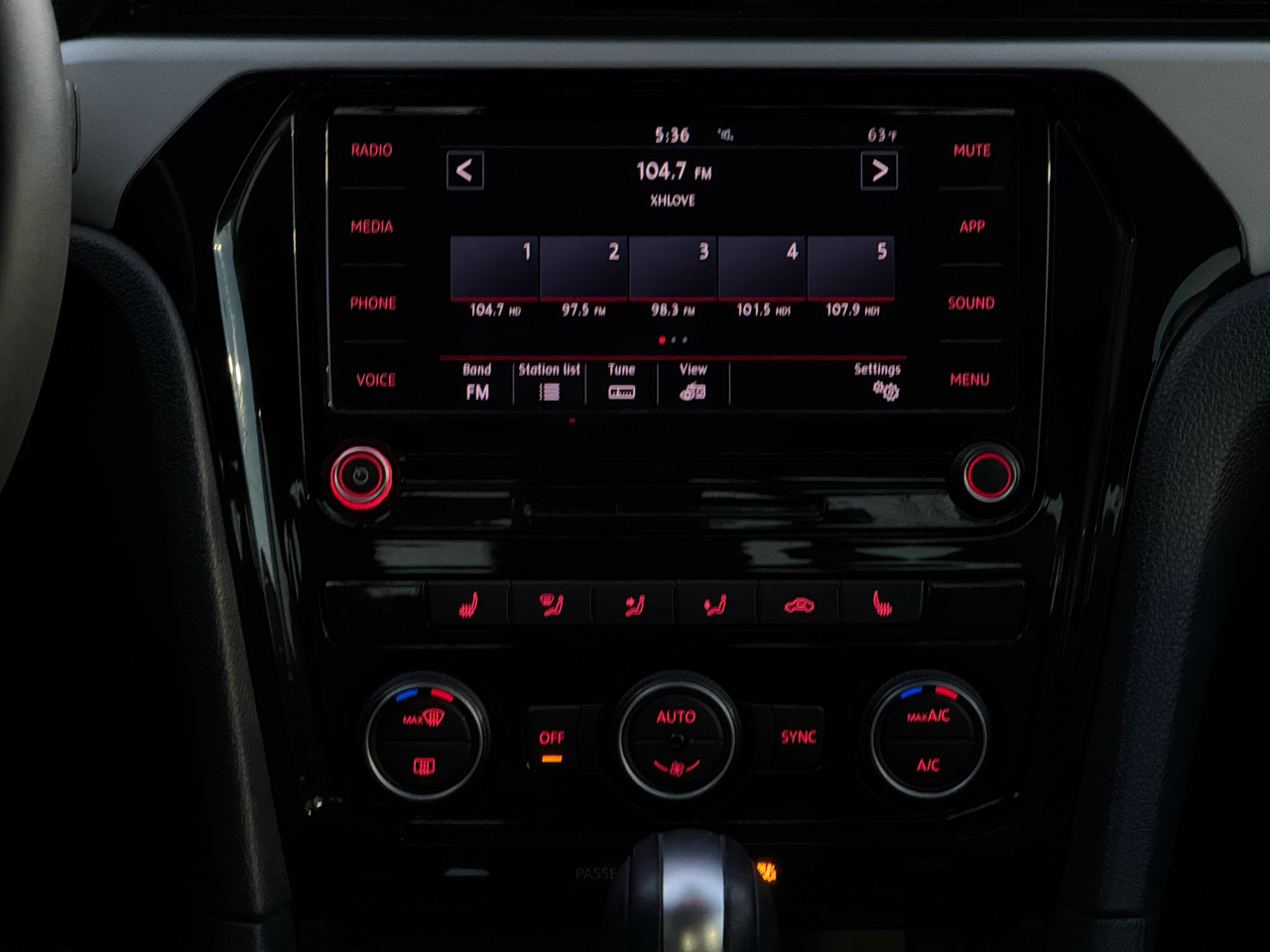 Volkswagen Passat 2.0T SE Auto 2022