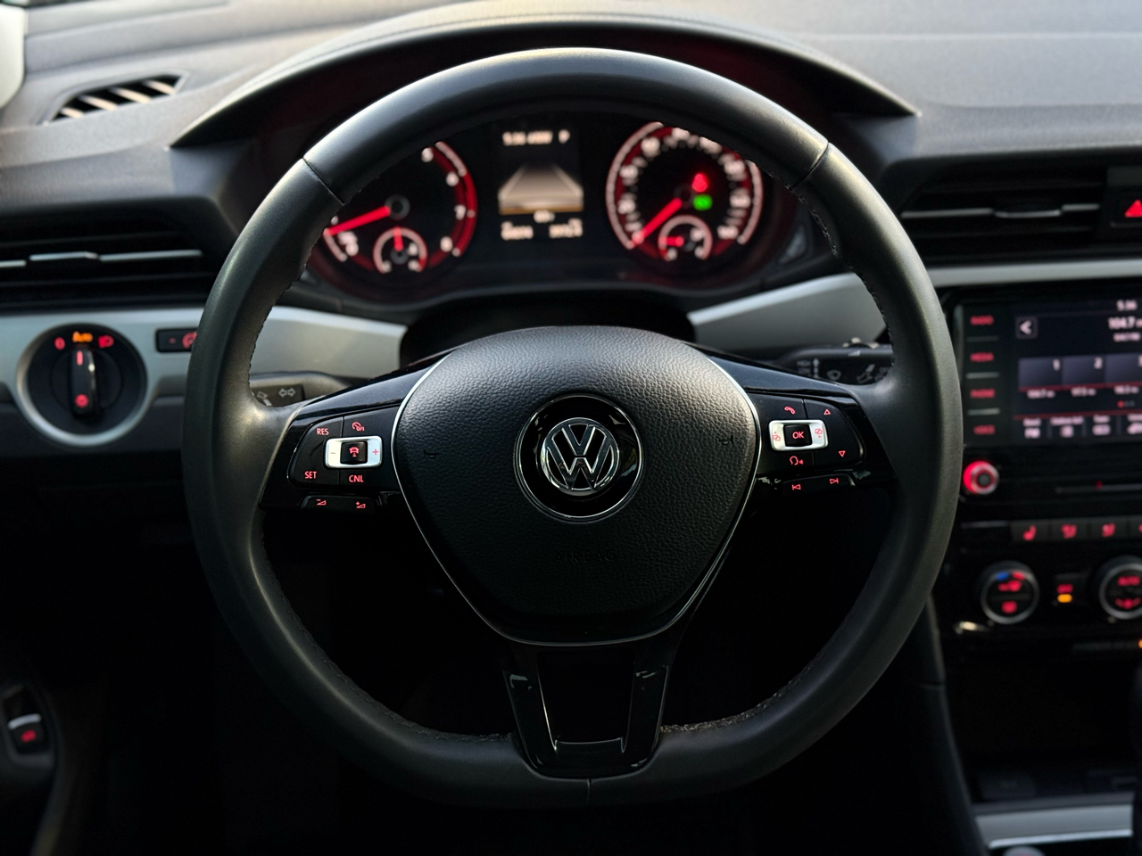 Volkswagen Passat 2.0T SE Auto 2022