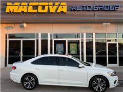 2022 Volkswagen Passat 