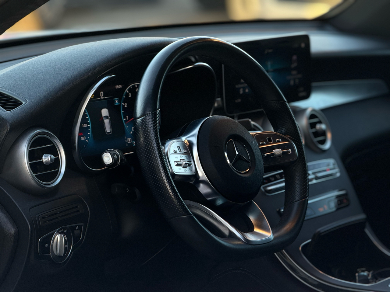 Mercedes-Benz GLC GLC 300 SUV 2022