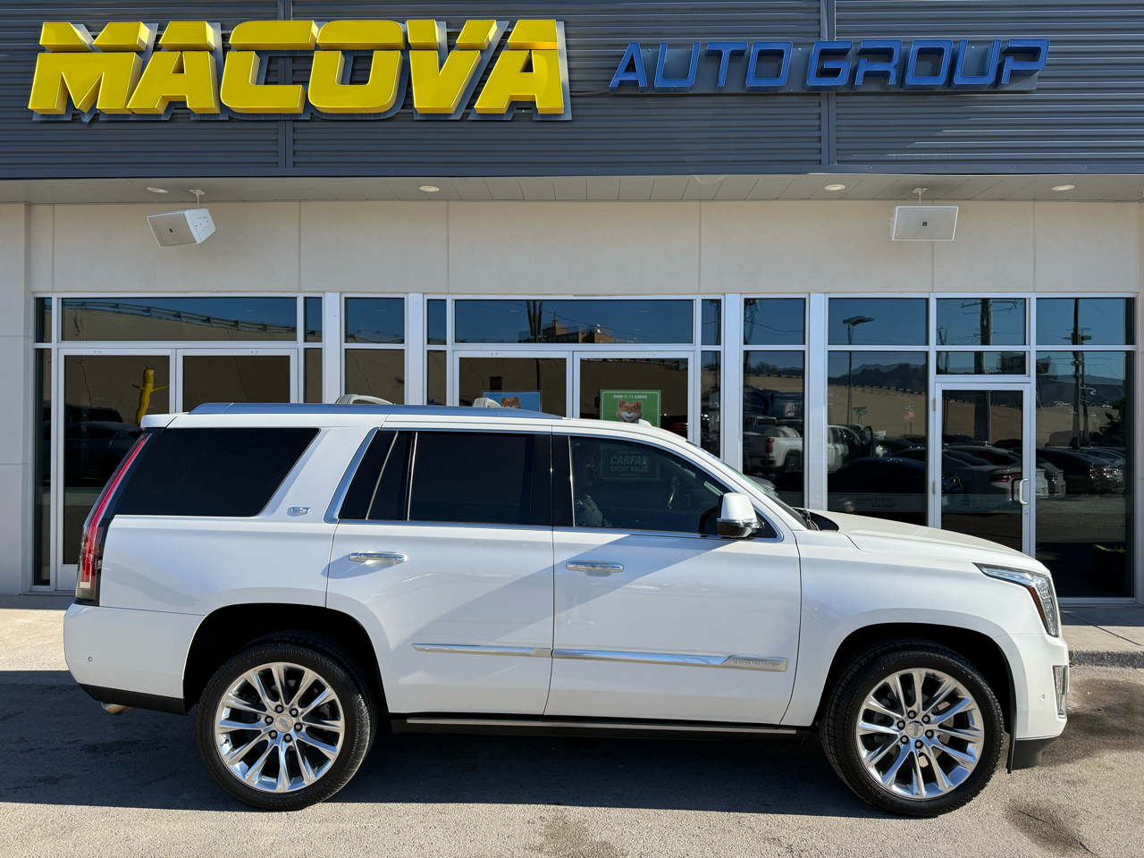 2018 Cadillac Escalade 4WD 4dr Premium Luxury