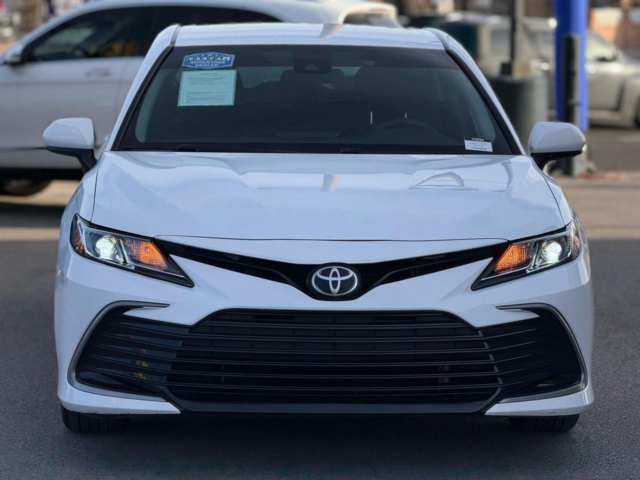Toyota Camry LE Auto (Natl) 2021