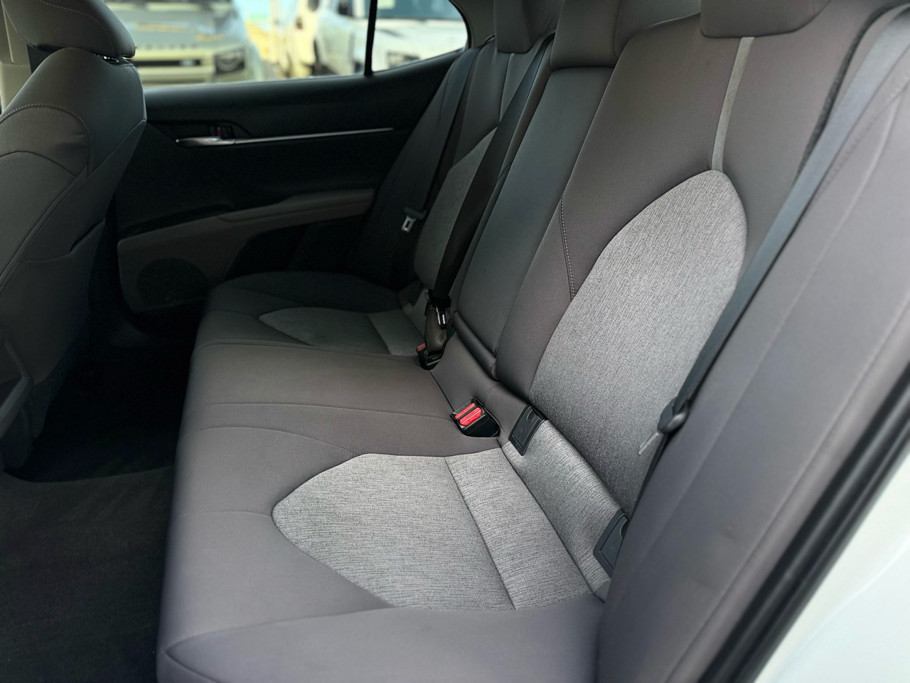 Toyota Camry LE Auto (Natl) 2021