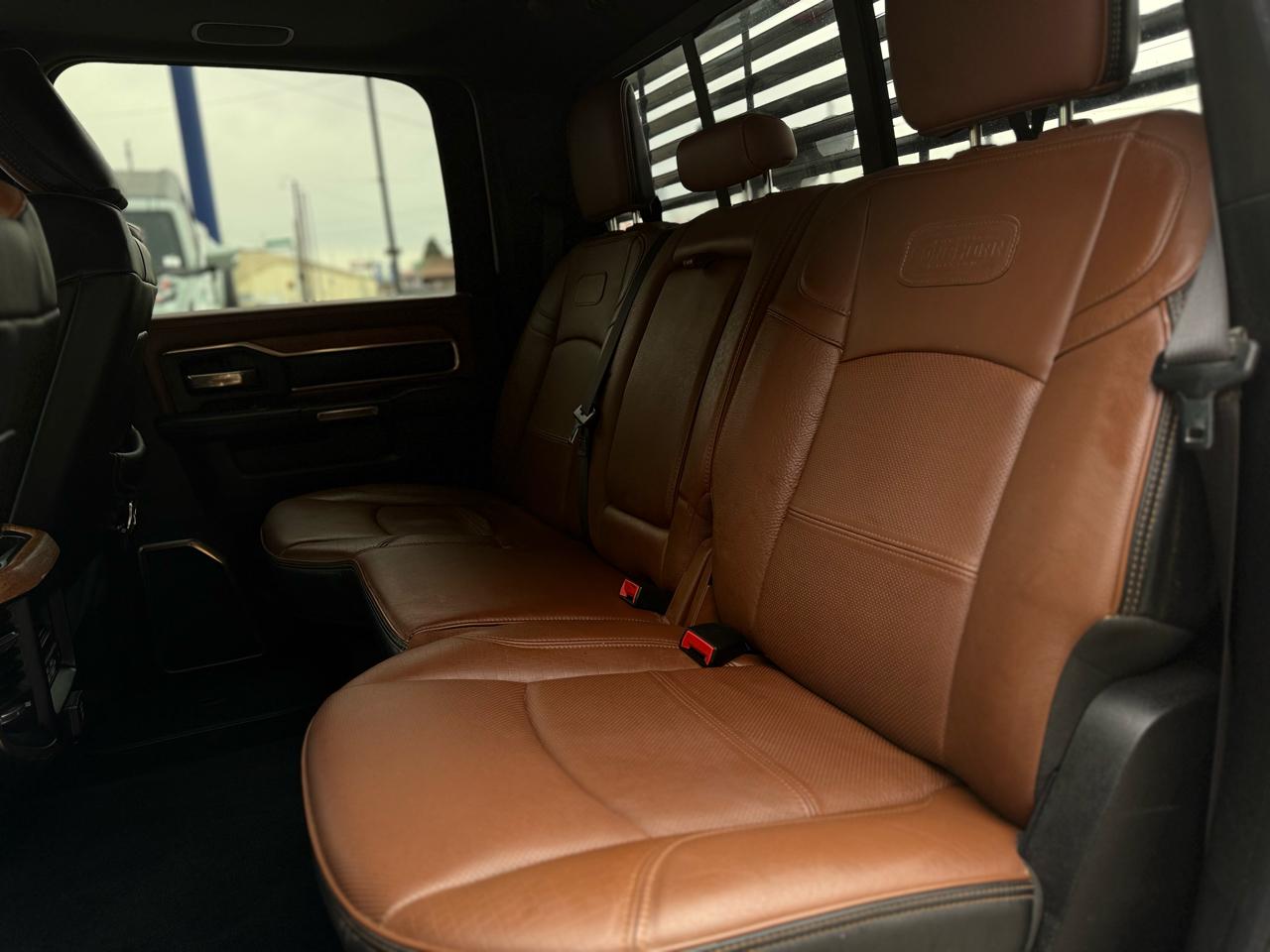 RAM 3500 Longhorn 4x4 Crew Cab 8' Box 2020