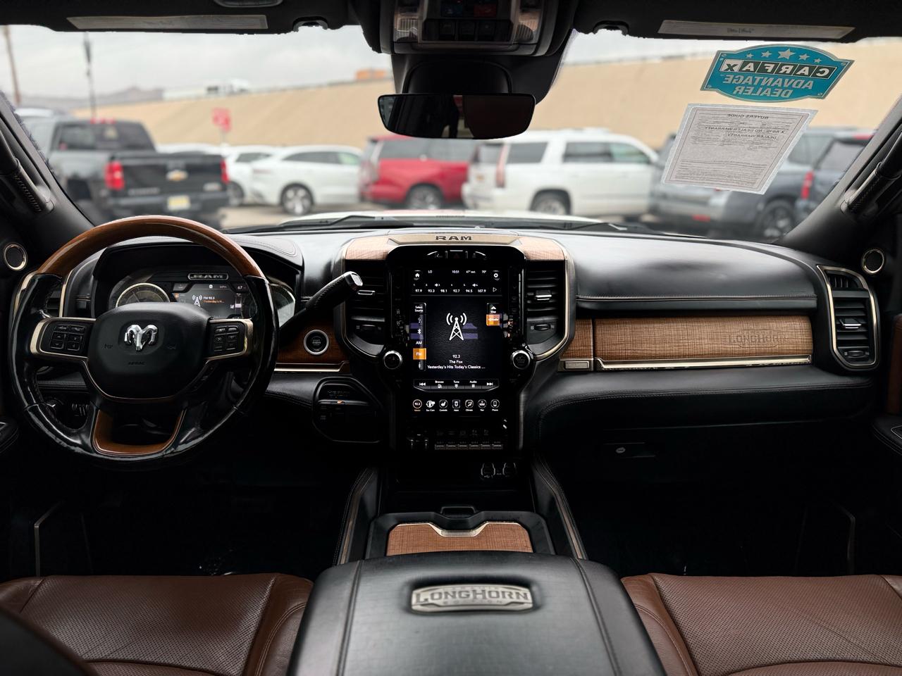 RAM 3500 Longhorn 4x4 Crew Cab 8' Box 2020