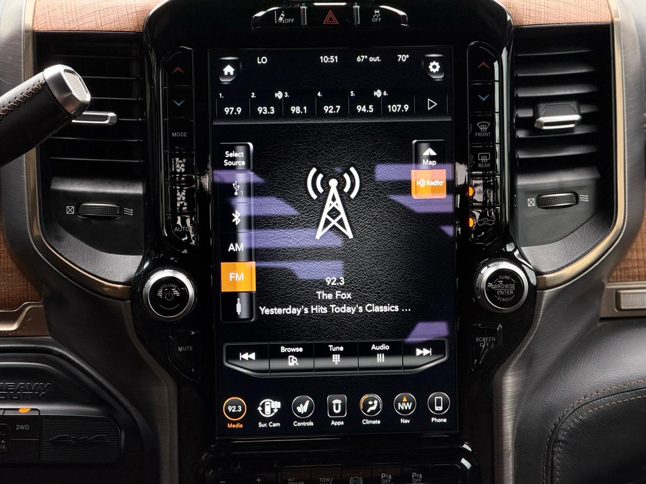 RAM 3500 Longhorn 4x4 Crew Cab 8' Box 2020