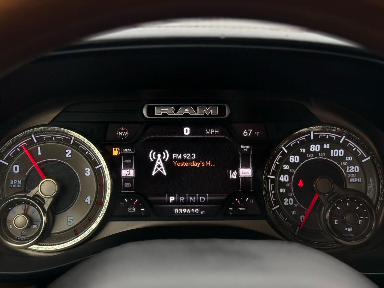 RAM 3500 Longhorn 4x4 Crew Cab 8' Box 2020