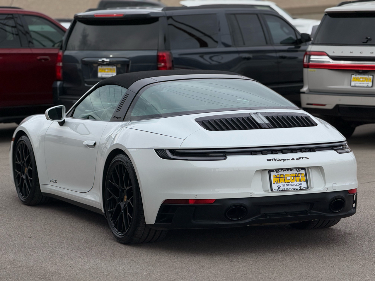 Porsche 911 Targa Edition 50 Years Porsche Design 2024