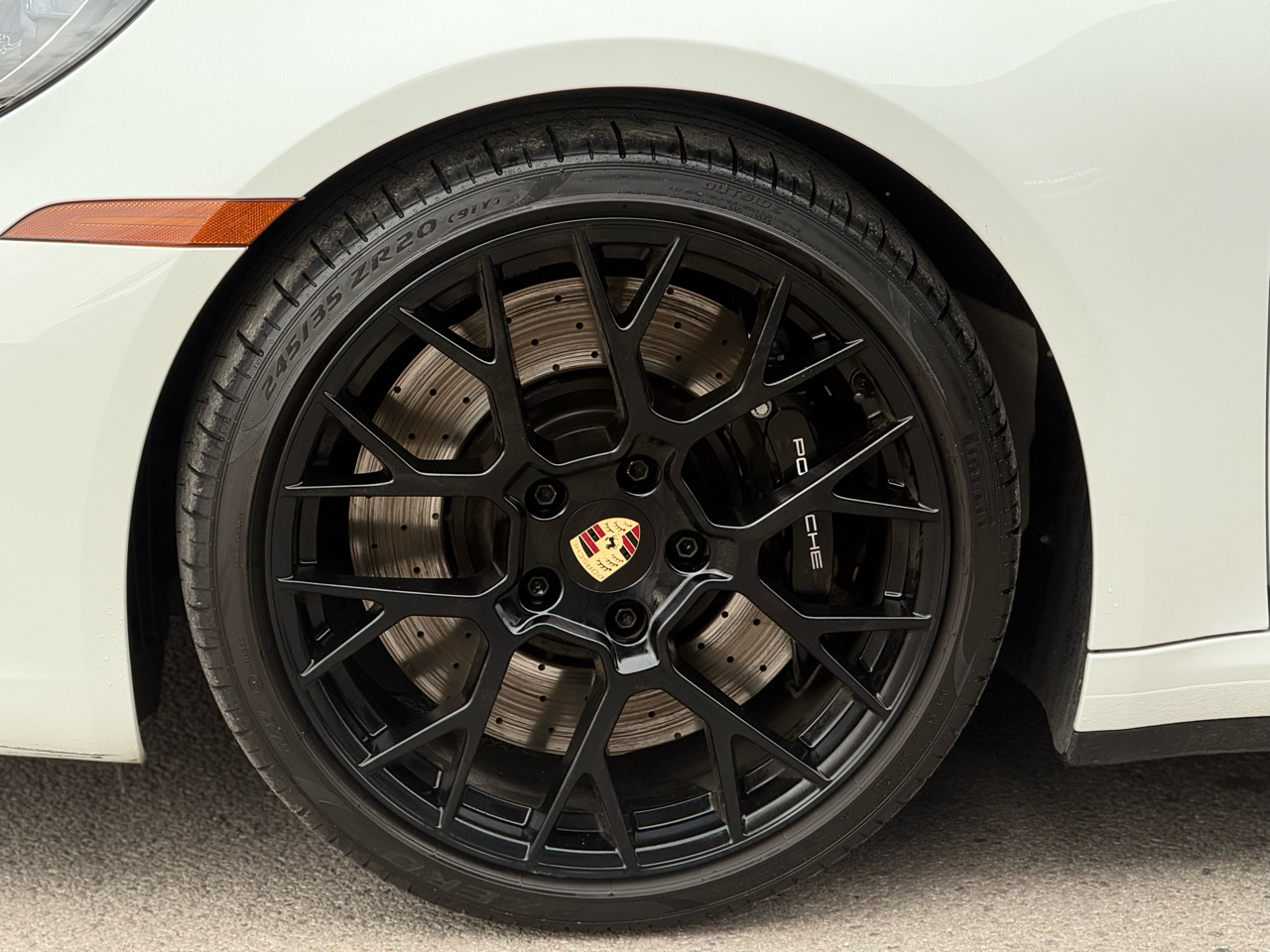 Porsche 911 Targa Edition 50 Years Porsche Design 2024