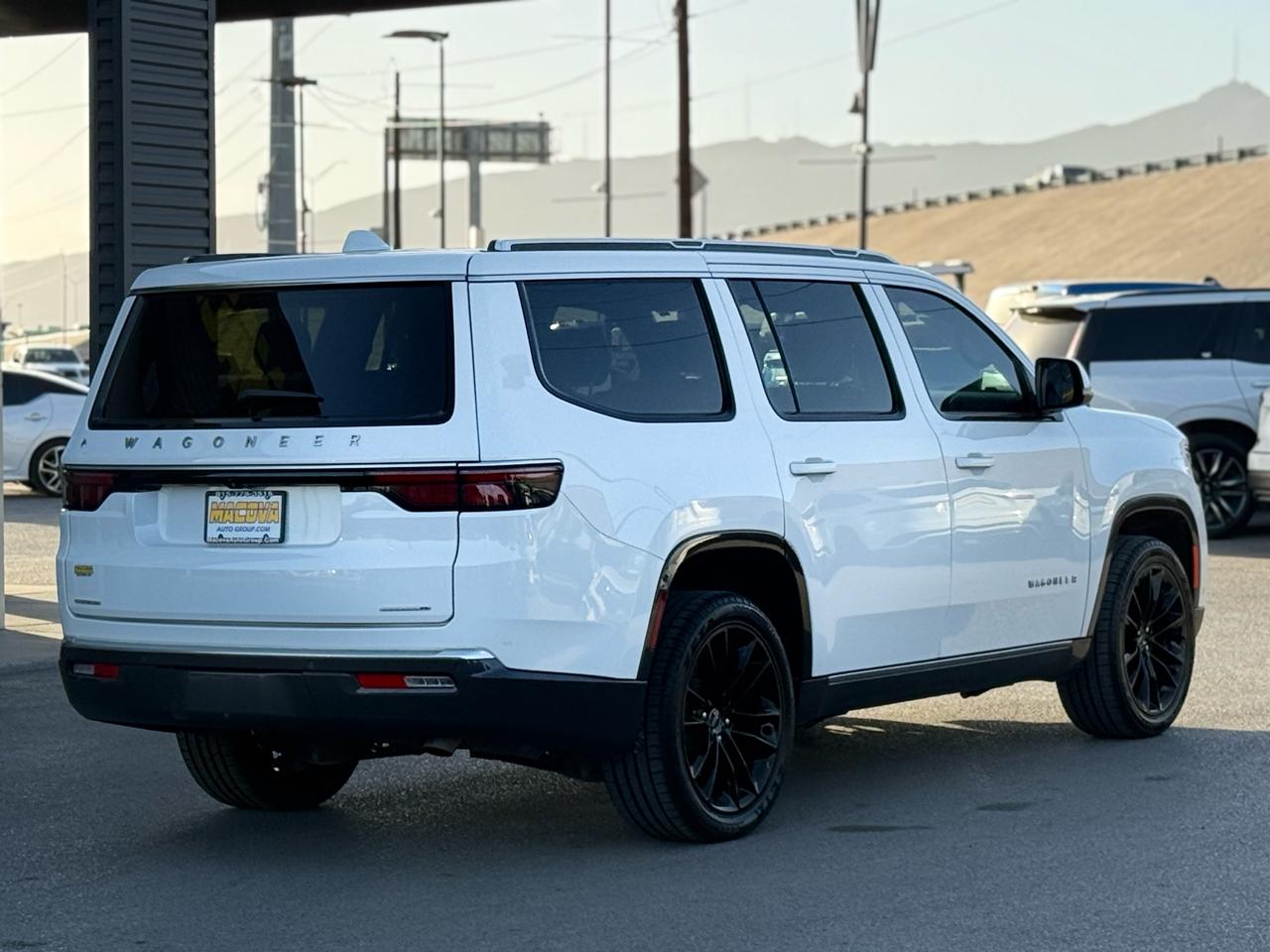 Jeep Wagoneer Series III 4x4 2022