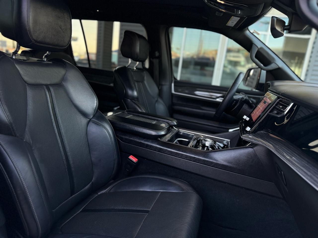 Jeep Wagoneer Series III 4x4 2022