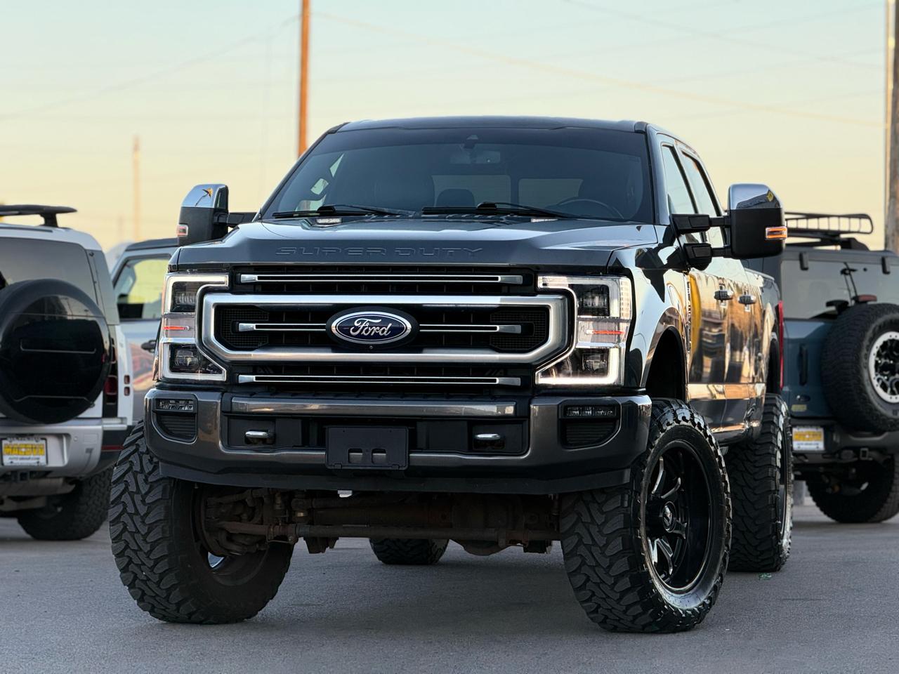 Ford Super Duty F-250 SRW Platinum 4WD Crew Cab 8' Box 2020