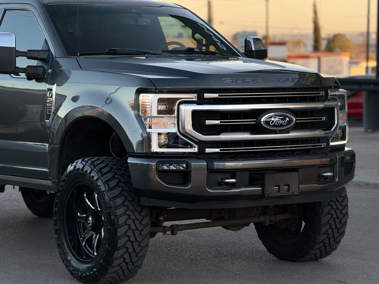 Ford Super Duty F-250 SRW Platinum 4WD Crew Cab 8' Box 2020