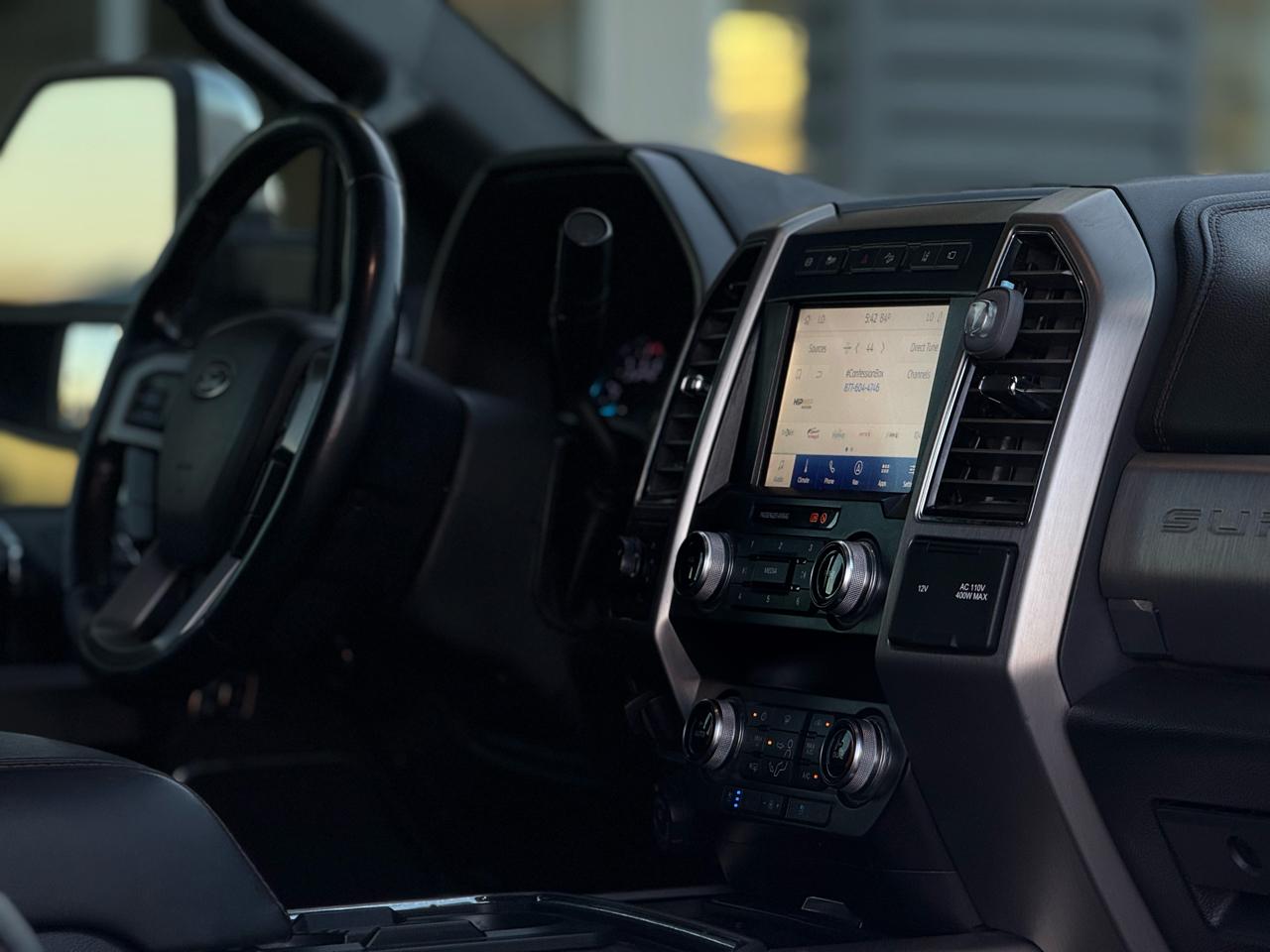 Ford Super Duty F-250 SRW Platinum 4WD Crew Cab 8' Box 2020