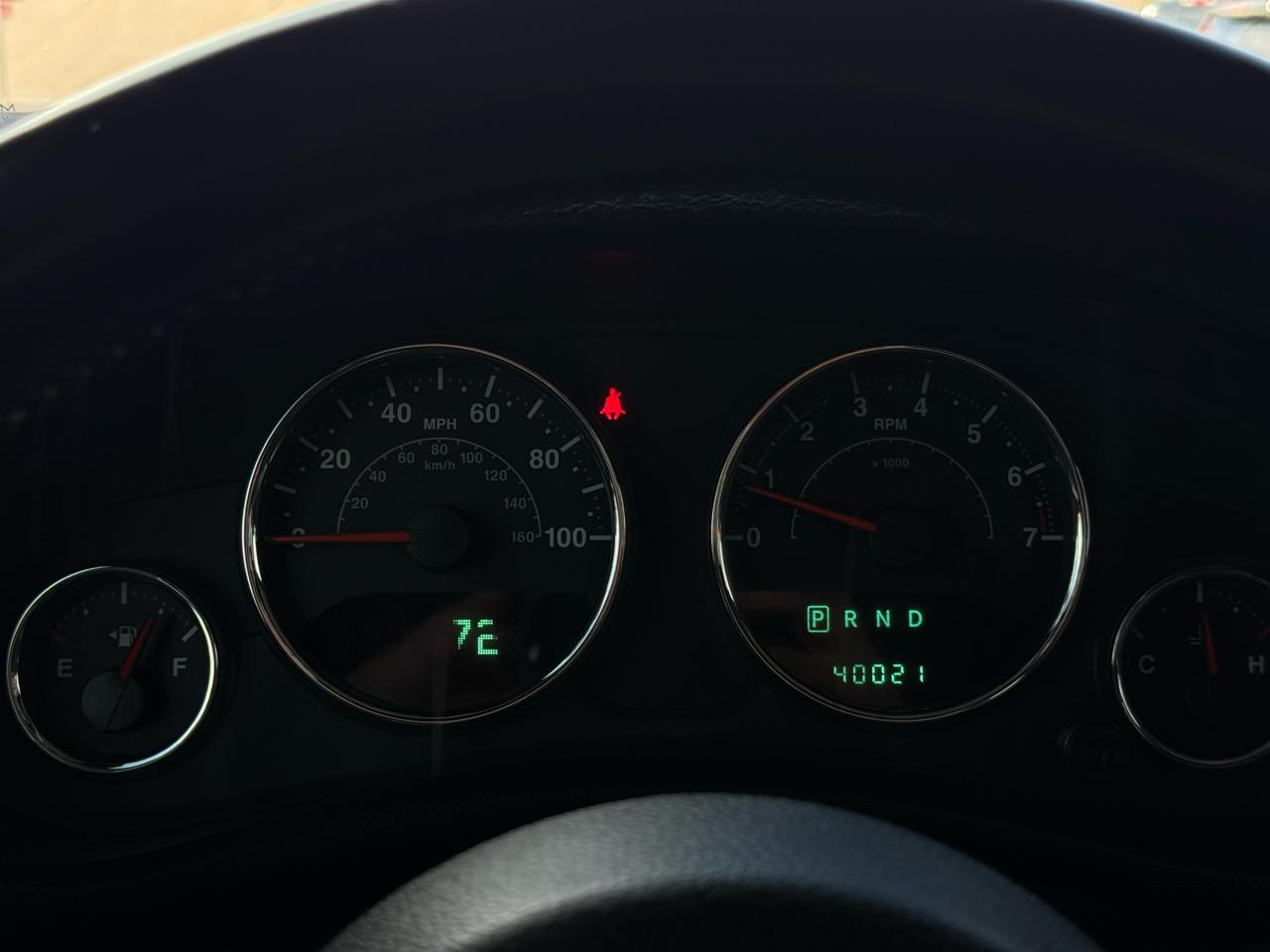 Jeep Wrangler Unlimited 4WD 4dr Sahara 2014